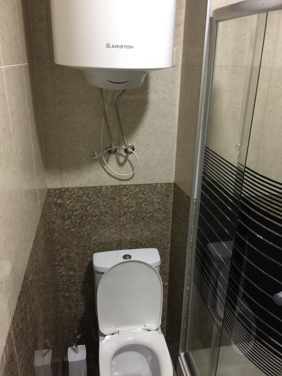 Apartment Maho Batumi Bagian luar foto